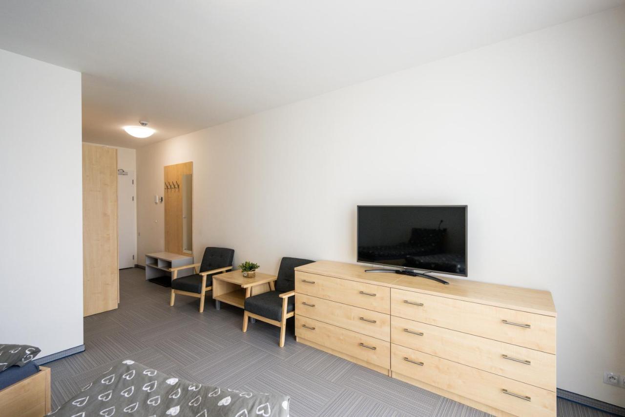 Kaestle Residence Нове Место на Мораве Екстериор снимка